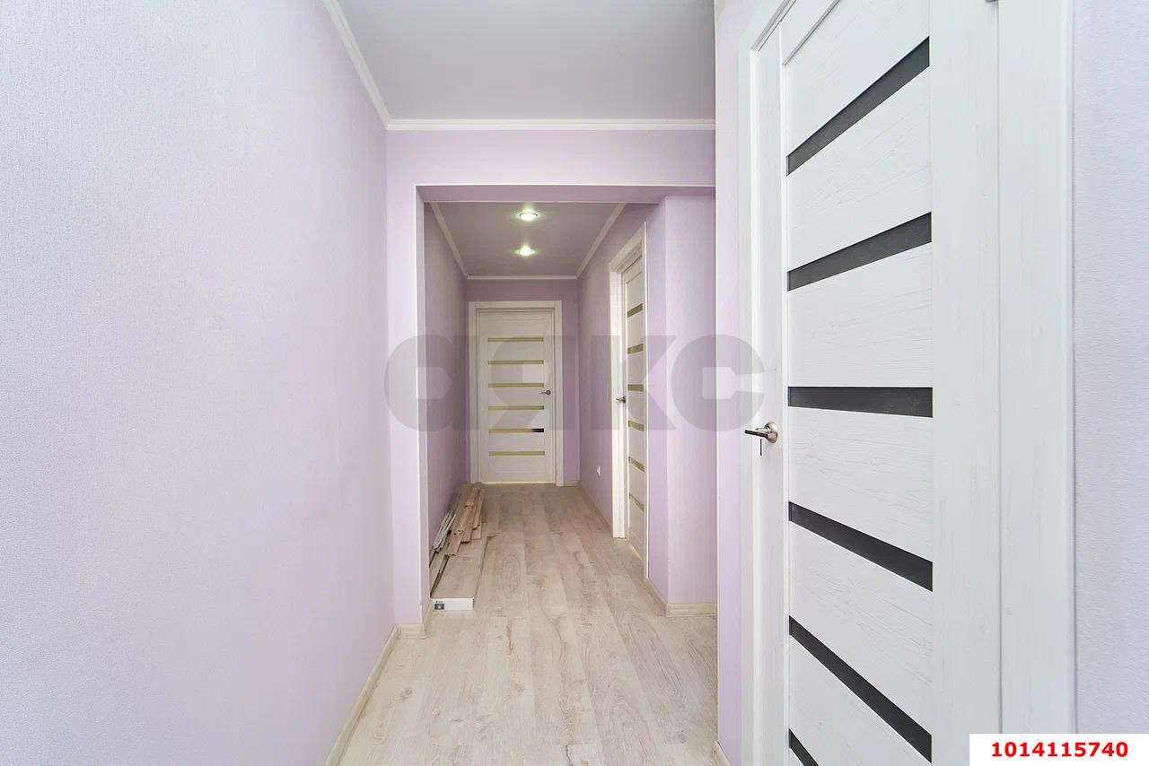 Фото №4: 2-комнатная квартира 47&nbsp;м², 5/5&nbsp;эт. - Краснодар, Центральный внутригородской округ, Черёмушки, мкр. Дубинка, пр-д 1-й Артельный, 21