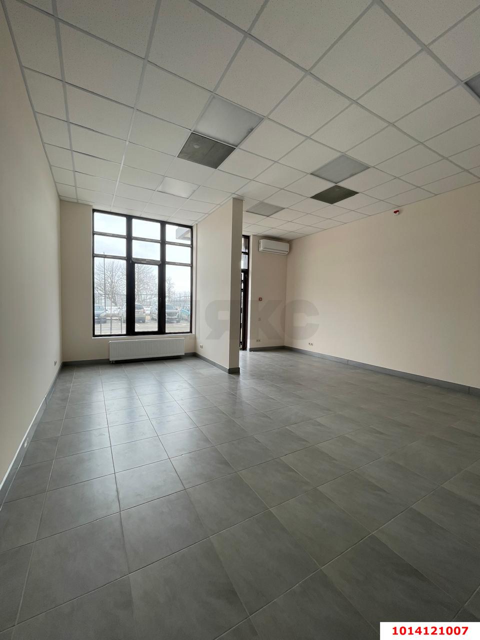 Фото №2: Торговое помещение 43&nbsp;м², 1/19&nbsp;эт. - Краснодар, Прикубанский внутригородской округ, мкр. Молодёжный, ул. Дубравная, 1