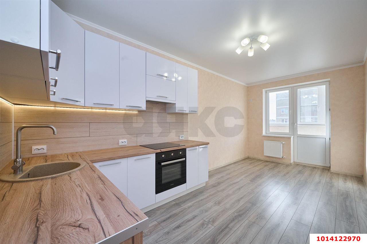 Фото №1: 1-комнатная квартира 50&nbsp;м², 20/24&nbsp;эт. - Краснодар, Карасунский внутригородской округ, Гидростроителей, мкр. жилой комплекс 7 Вершин, пр-кт имени писателя Знаменского, 9к4