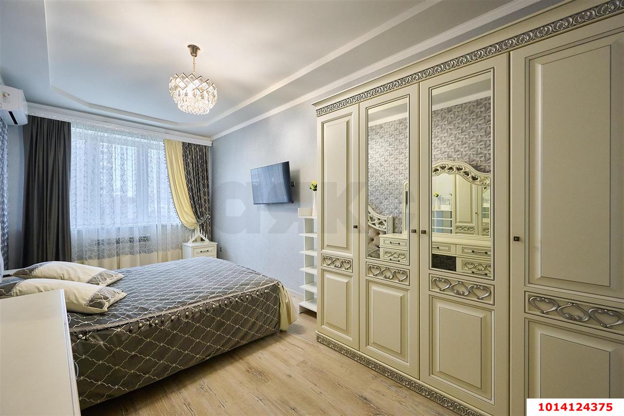 Фото №7: 2-комнатная квартира 72&nbsp;м², 4/16&nbsp;эт. - Краснодар, Центральный внутригородской округ, мкр. Центральный, ул. Митрофана Седина, 51/1