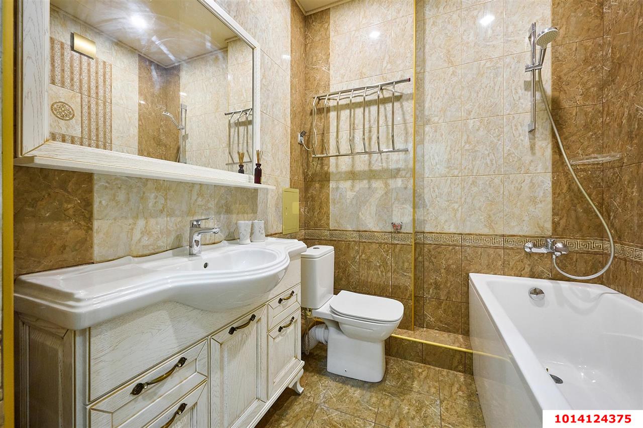 Фото №9: 2-комнатная квартира 72&nbsp;м², 4/16&nbsp;эт. - Краснодар, Центральный внутригородской округ, мкр. Центральный, ул. Митрофана Седина, 51/1
