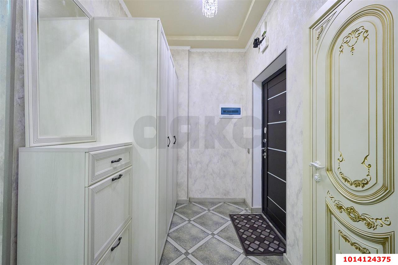 Фото №11: 2-комнатная квартира 72&nbsp;м², 4/16&nbsp;эт. - Краснодар, Центральный внутригородской округ, мкр. Центральный, ул. Митрофана Седина, 51/1