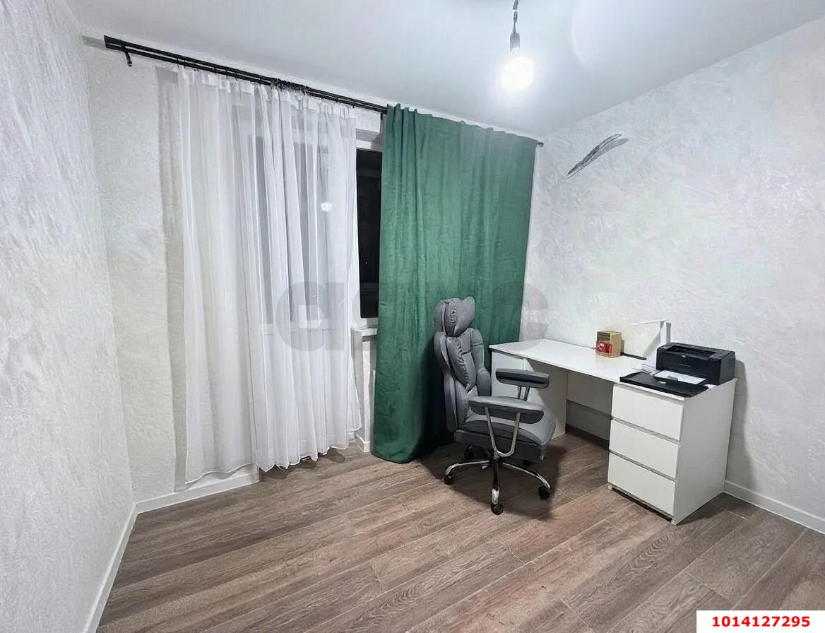 Фото №14: 3-комнатная квартира 80&nbsp;м², 9/16&nbsp;эт. - Краснодар, Прикубанский внутригородской округ, мкр. жилой комплекс Самолёт-6, ул. Ивана Беличенко, 90к1