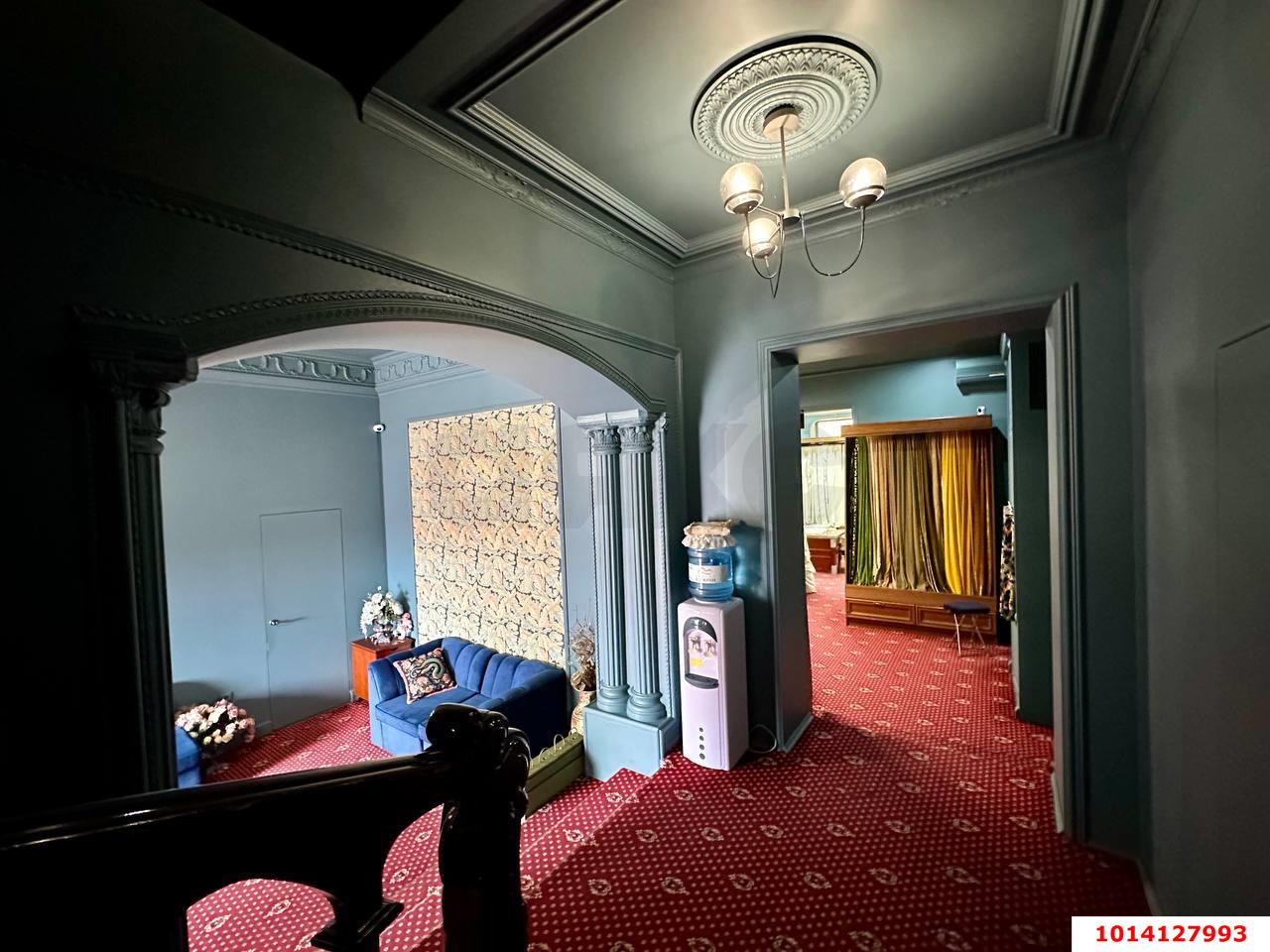 Фото №14: Офисное помещение 444&nbsp;м², 1/3&nbsp;эт. - Краснодар, Прикубанский внутригородской округ, мкр. Фестивальный, ул. Красных Партизан, 351