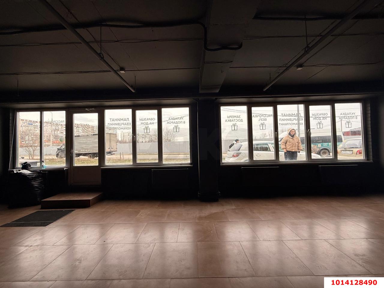 Фото №8: Торговое помещение 181&nbsp;м², 1/1&nbsp;эт. - Краснодар, мкр. Карасунский внутригородской округ, ул. Трудовой Славы