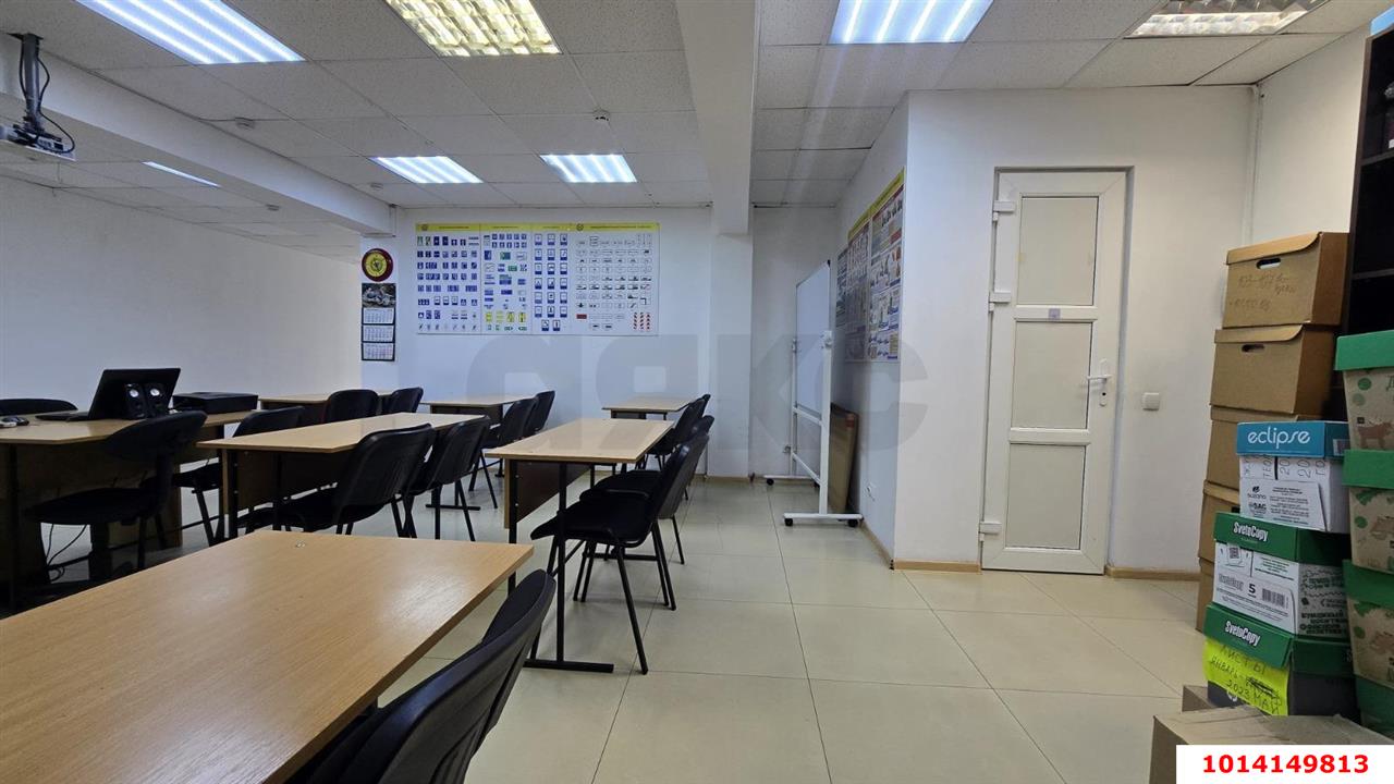 Фото №10: Торговое помещение 60&nbsp;м², 1/5&nbsp;эт. - Краснодар, Карасунский внутригородской округ, мкр. Черёмушки, ул. Ставропольская, 157