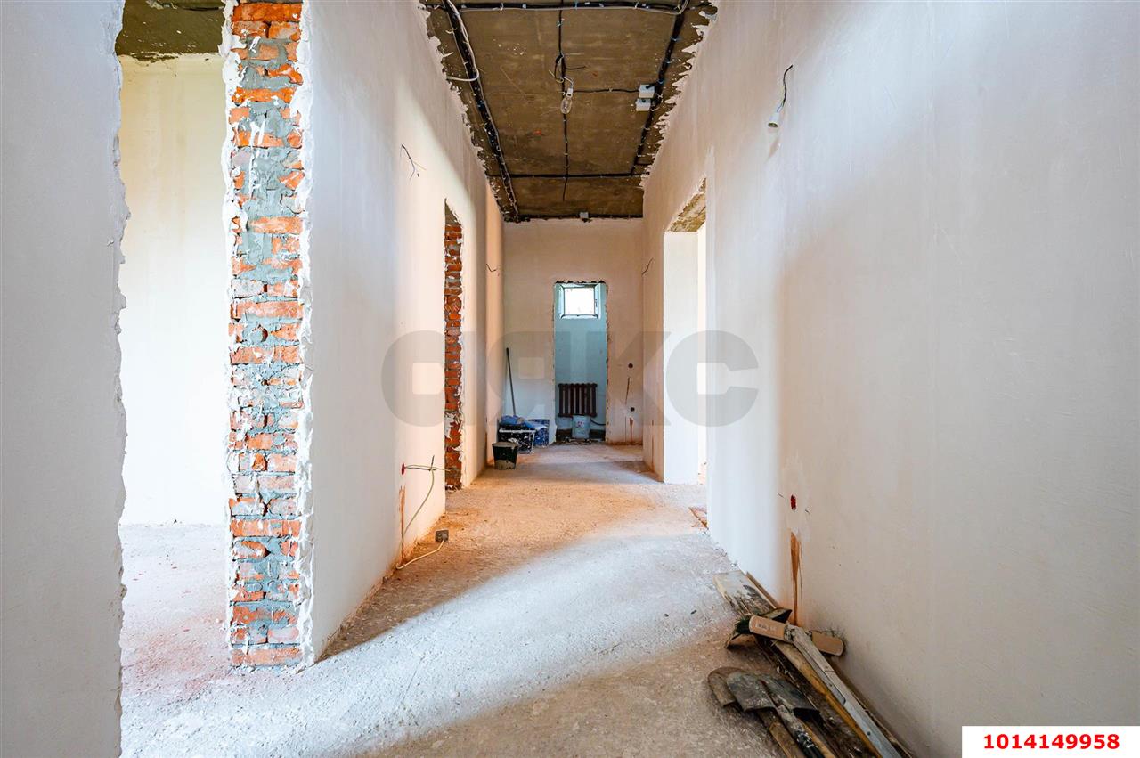 Фото №11: Дом 253&nbsp;м² + 6&nbsp;сот., 2&nbsp;эт. - Краснодар, Прикубанский внутригородской округ, мкр. Северный, ул. Вячеслава Ткачёва, 13