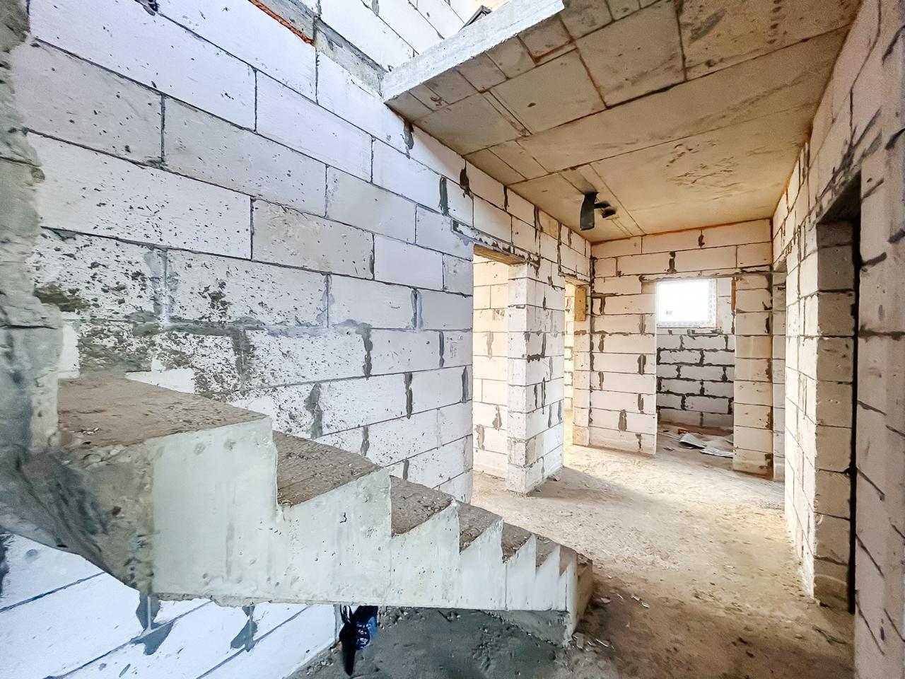Фото №7: Дом 150&nbsp;м² + 6&nbsp;сот., 2&nbsp;эт. - Козет, мкр. КП Усадьба Самоцветы, ул. Изумрудная, 23