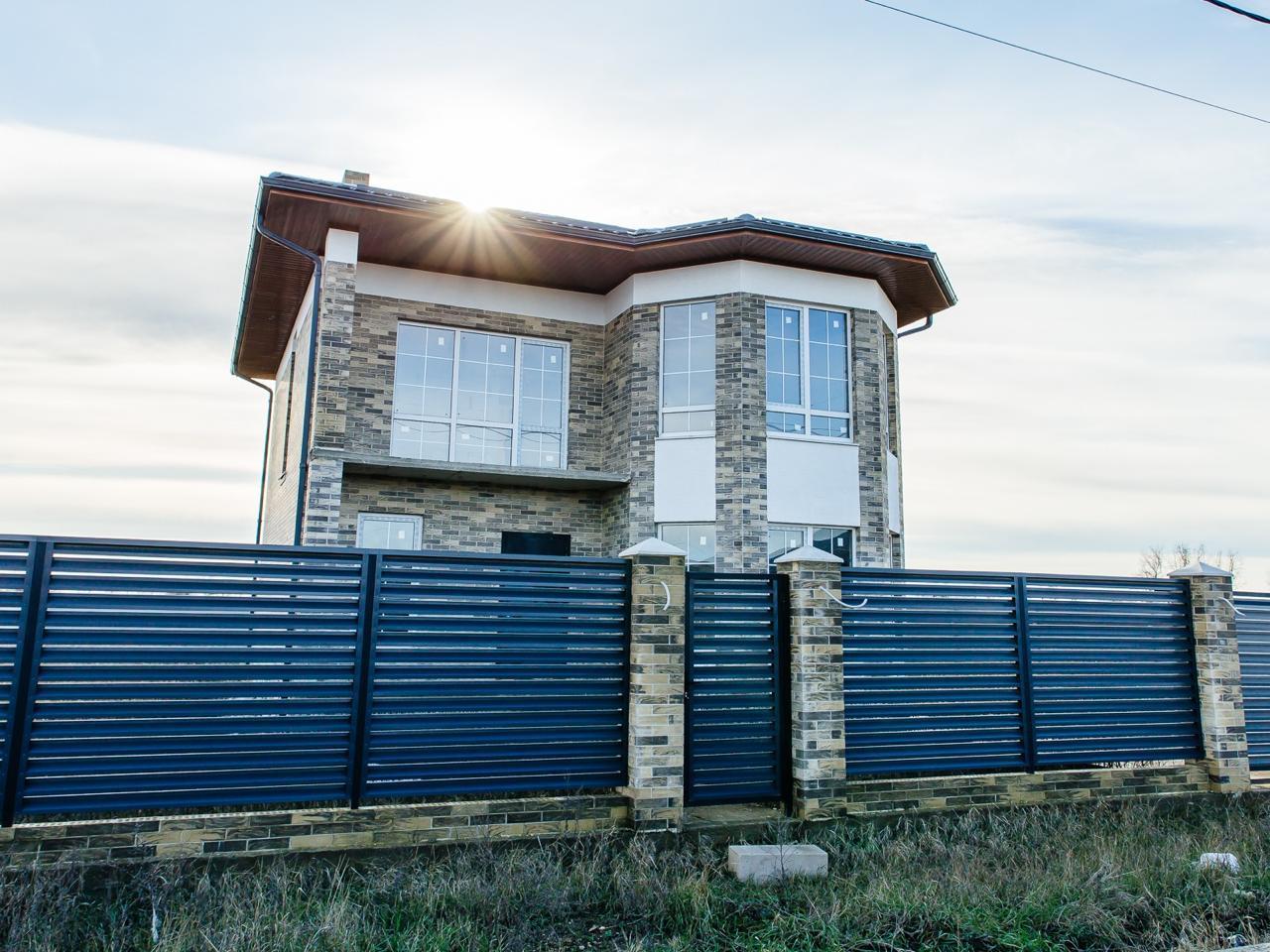 Фото №2: Дом 150&nbsp;м² + 6&nbsp;сот., 2&nbsp;эт. - Козет, мкр. КП Усадьба Самоцветы, ул. Изумрудная, 23