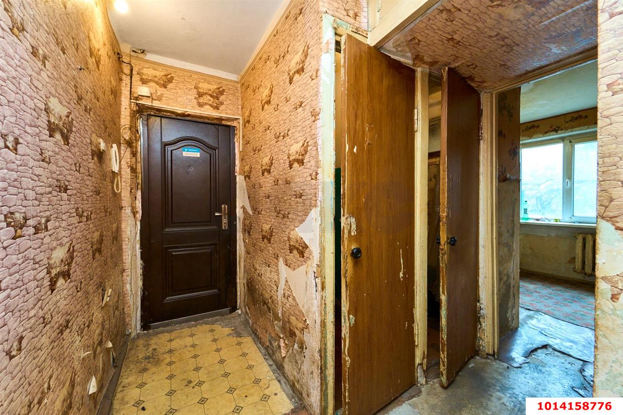 Фото №13: 3-комнатная квартира 47&nbsp;м², 1/5&nbsp;эт. - Краснодар, Западный внутригородской округ, мкр. Горгаз, ул. Станкостроительная, 18