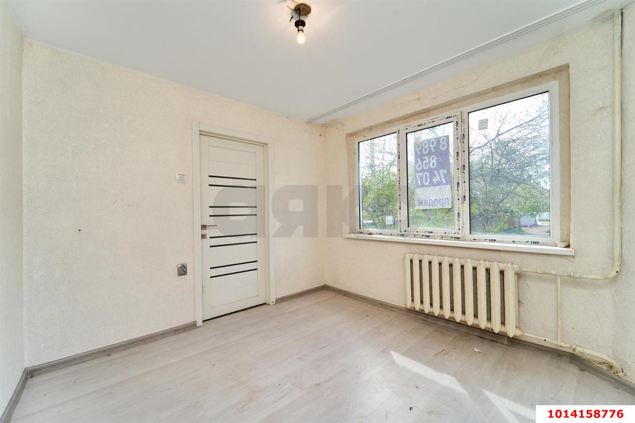 Фото №4: 3-комнатная квартира 47&nbsp;м², 1/5&nbsp;эт. - Краснодар, Западный внутригородской округ, мкр. Горгаз, ул. Станкостроительная, 18