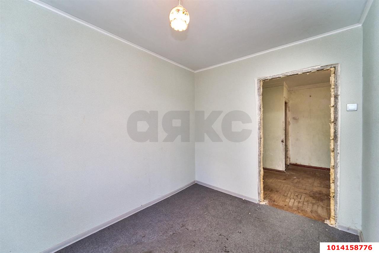 Фото №6: 3-комнатная квартира 47&nbsp;м², 1/5&nbsp;эт. - Краснодар, Западный внутригородской округ, мкр. Горгаз, ул. Станкостроительная, 18