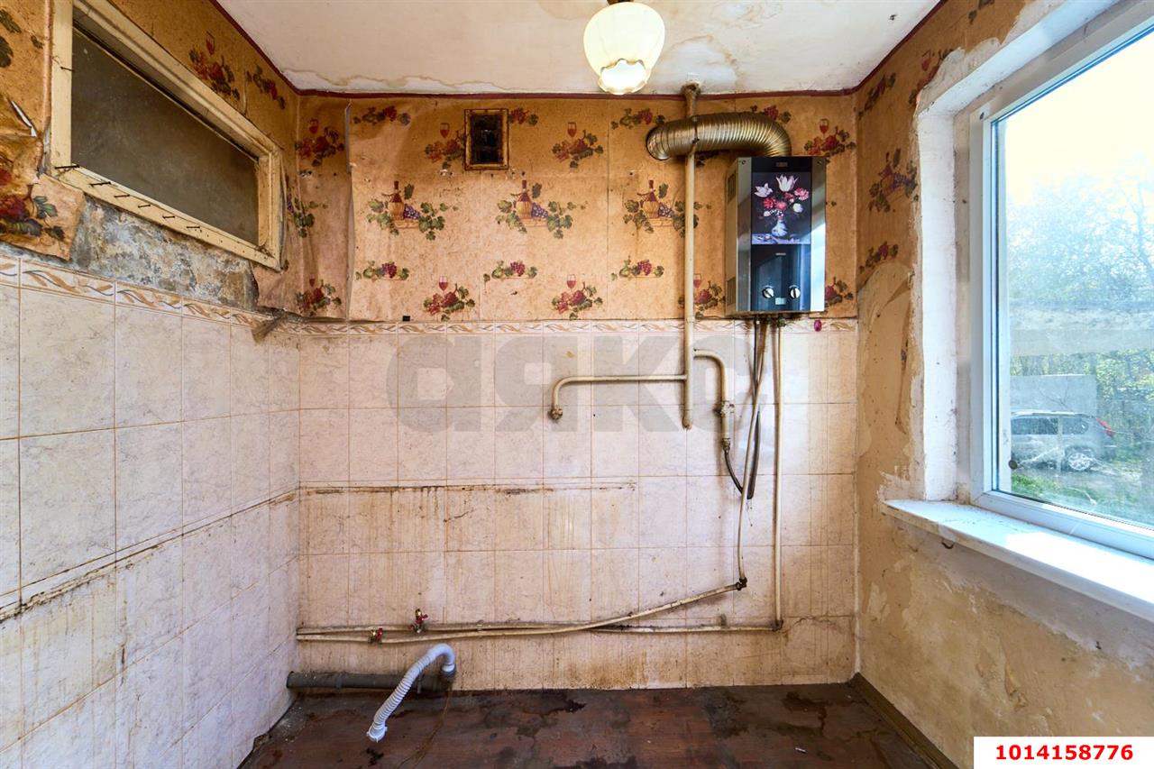 Фото №17: 3-комнатная квартира 47&nbsp;м², 1/5&nbsp;эт. - Краснодар, Западный внутригородской округ, мкр. Горгаз, ул. Станкостроительная, 18