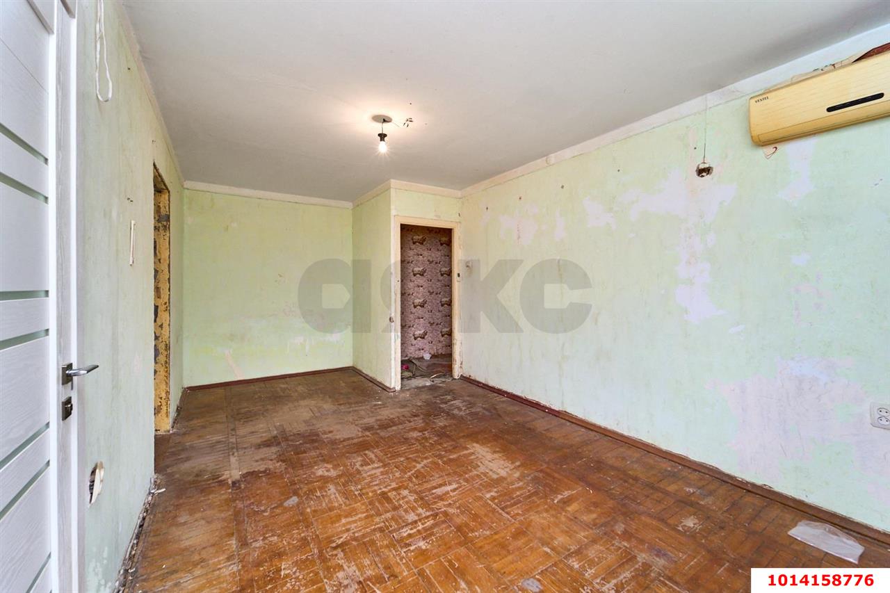 Фото №7: 3-комнатная квартира 47&nbsp;м², 1/5&nbsp;эт. - Краснодар, Западный внутригородской округ, мкр. Горгаз, ул. Станкостроительная, 18