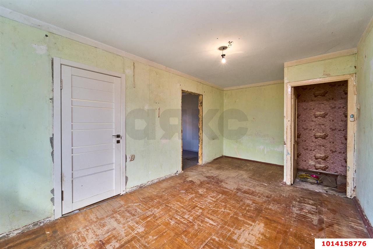 Фото №10: 3-комнатная квартира 47&nbsp;м², 1/5&nbsp;эт. - Краснодар, Западный внутригородской округ, мкр. Горгаз, ул. Станкостроительная, 18