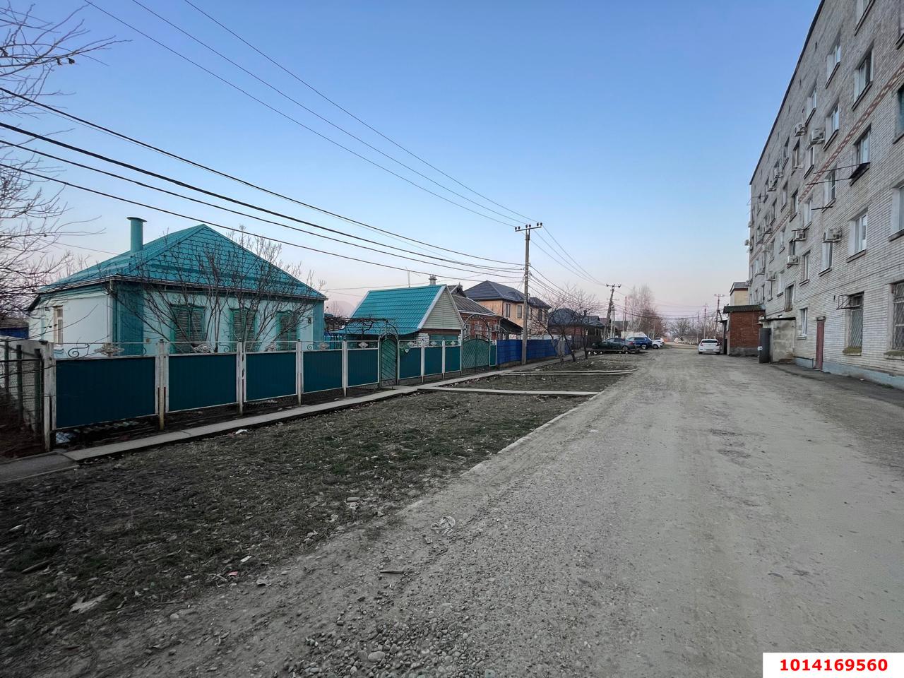 Фото №8: Дом 62&nbsp;м² + 10&nbsp;сот., 1&nbsp;эт. - Динская, ул. Театральная, 8