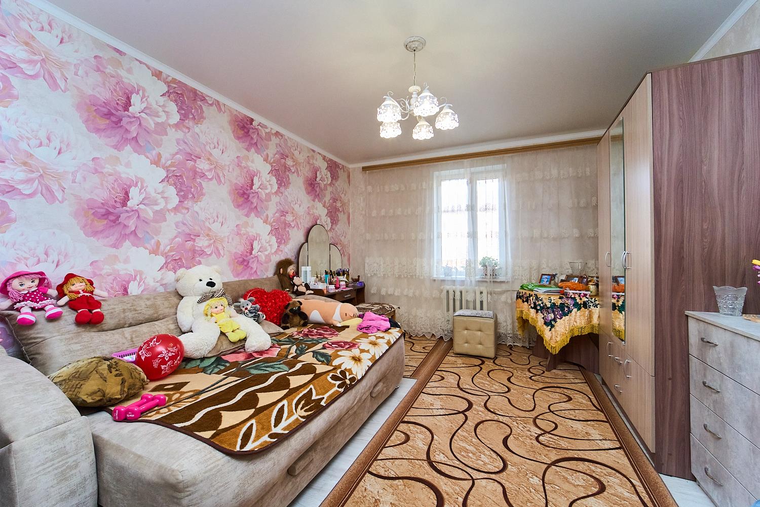 Фото №1: 3-комнатная квартира 74&nbsp;м², 1/2&nbsp;эт. - Краснодар, Центральный внутригородской округ, мкр. 40 лет Победы, ул. Клиническая, 10