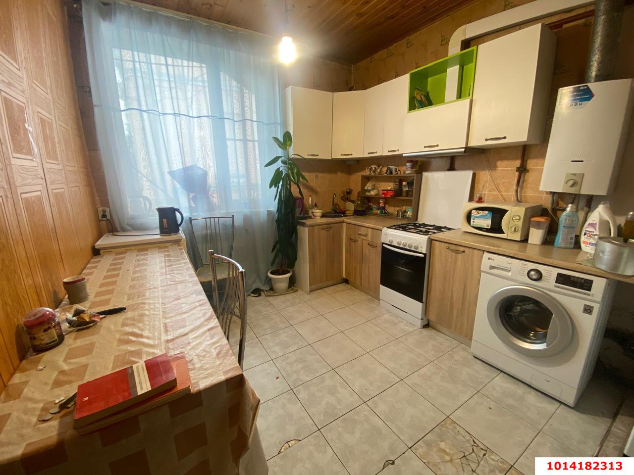 Фото №2: 3-комнатная квартира 108&nbsp;м², 1/3&nbsp;эт. - Краснодар, Центральный внутригородской округ, мкр. Центральный, ул. Советская, 43