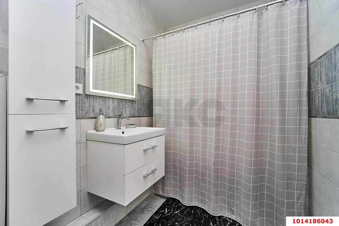 Фото №15: 3-комнатная квартира 93&nbsp;м², 2/19&nbsp;эт. - Краснодар, Прикубанский внутригородской округ, Школьный, Круглик, мкр. жилой комплекс Версаль, ул. Черниговская, 1