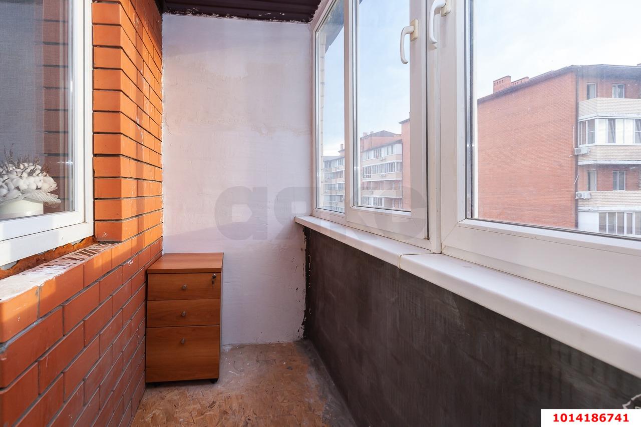 Фото №11: 1-комнатная квартира 37&nbsp;м², 6/6&nbsp;эт. - Краснодар, Прикубанский внутригородской округ, Калинино, Завод Радиоизмерительных Приборов, мкр. жилой комплекс Красивый, пер. 2-й Красивый, 16