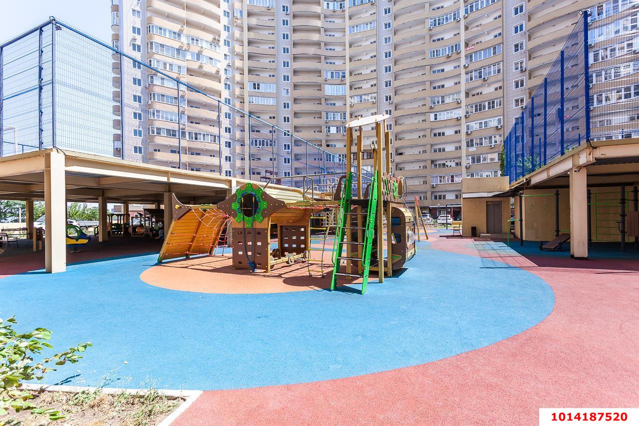 Фото №2: 3-комнатная квартира 110&nbsp;м², 15/20&nbsp;эт. - Краснодар, Центральный внутригородской округ, Дубинка, жилой комплекс Радонеж, мкр. Черёмушки, ул. Вишняковой, 1/23к2