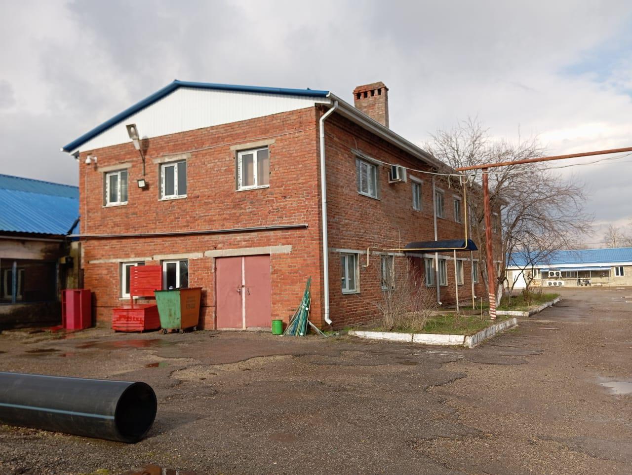 Фото №2: Производственное помещение 347&nbsp;м², 1/1&nbsp;эт. - Холмская, мкр. 3-й, ул. Ленина, 1А
