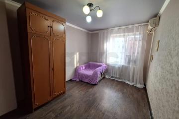 Фото №1: Комната 12 м², 3/5 эт. - Краснодар, мкр. Хлопчато-бумажный Комбинат, ул. Уральская, 81А