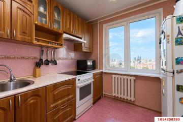 Фото №1: 2-комнатная квартира 64 м², 16/17 эт. - Краснодар, мкр. Юбилейный, б-р Платановый, 2