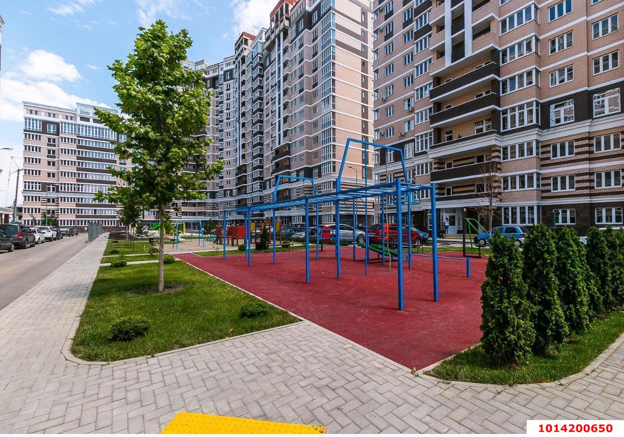 Фото №1: 1-комнатная квартира 46&nbsp;м², 3/18&nbsp;эт. - Краснодар, Прикубанский внутригородской округ, мкр. ЖК Красная Площадь, ул. им. Мурата Ахеджака, 12