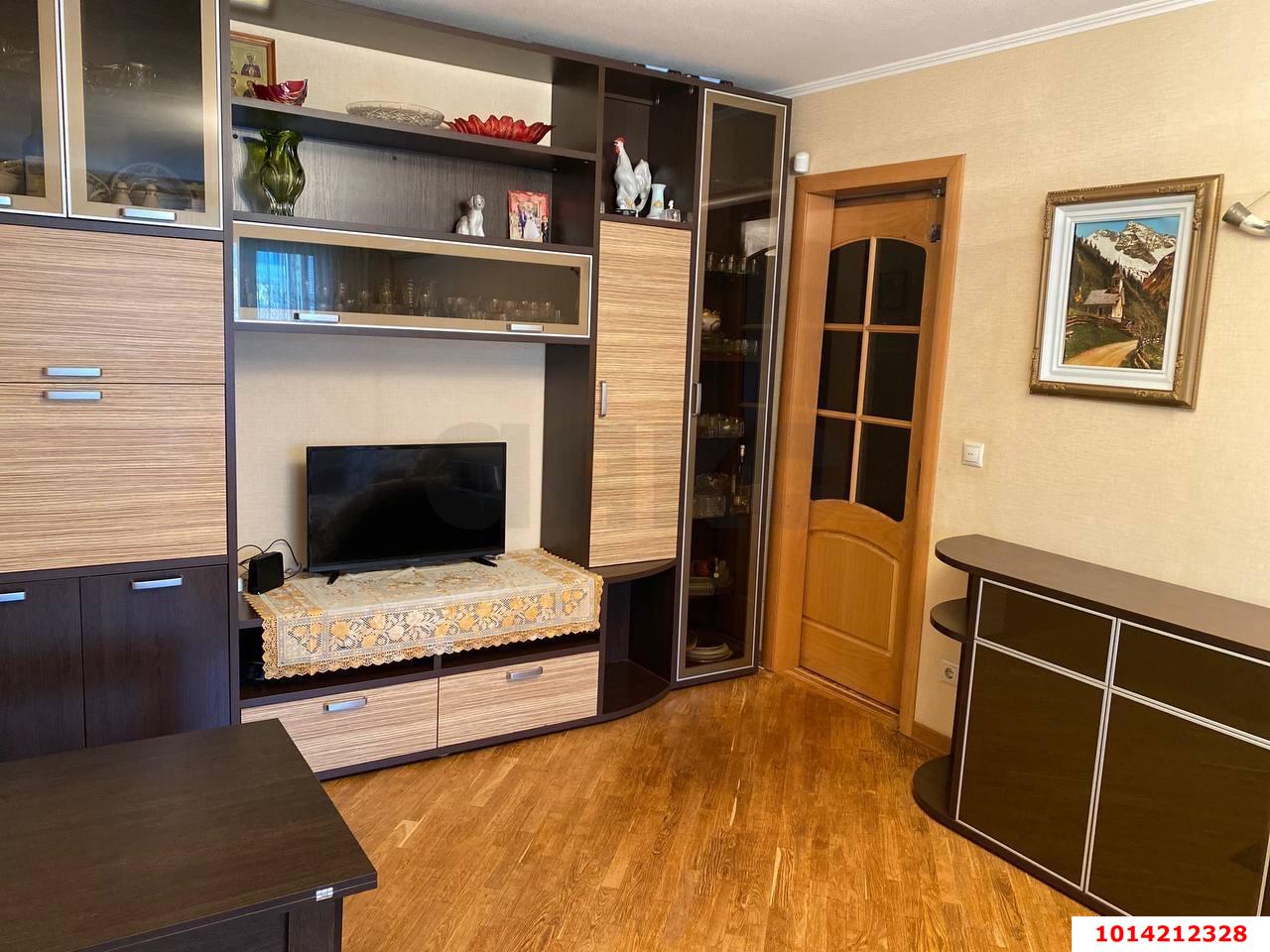 Фото №2: 3-комнатная квартира 61&nbsp;м², 4/5&nbsp;эт. - Краснодар, Карасунский внутригородской округ, мкр. Комсомольский, ул. Симферопольская, 34