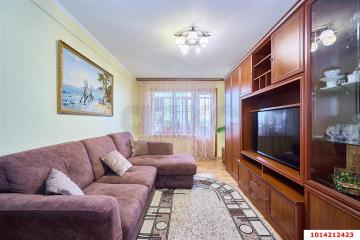 Фото №1: 3-комнатная квартира 58 м², 7/9 эт. - Краснодар, мкр. Центральный, ул. Ленина, 71