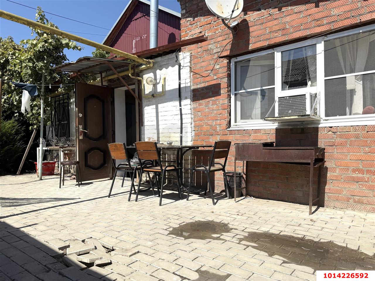 Фото №1: 3-комнатная квартира 56&nbsp;м², 1/1&nbsp;эт. - Краснодар, Прикубанский внутригородской округ, мкр. Славянский, ул. 4-я Линия, 25