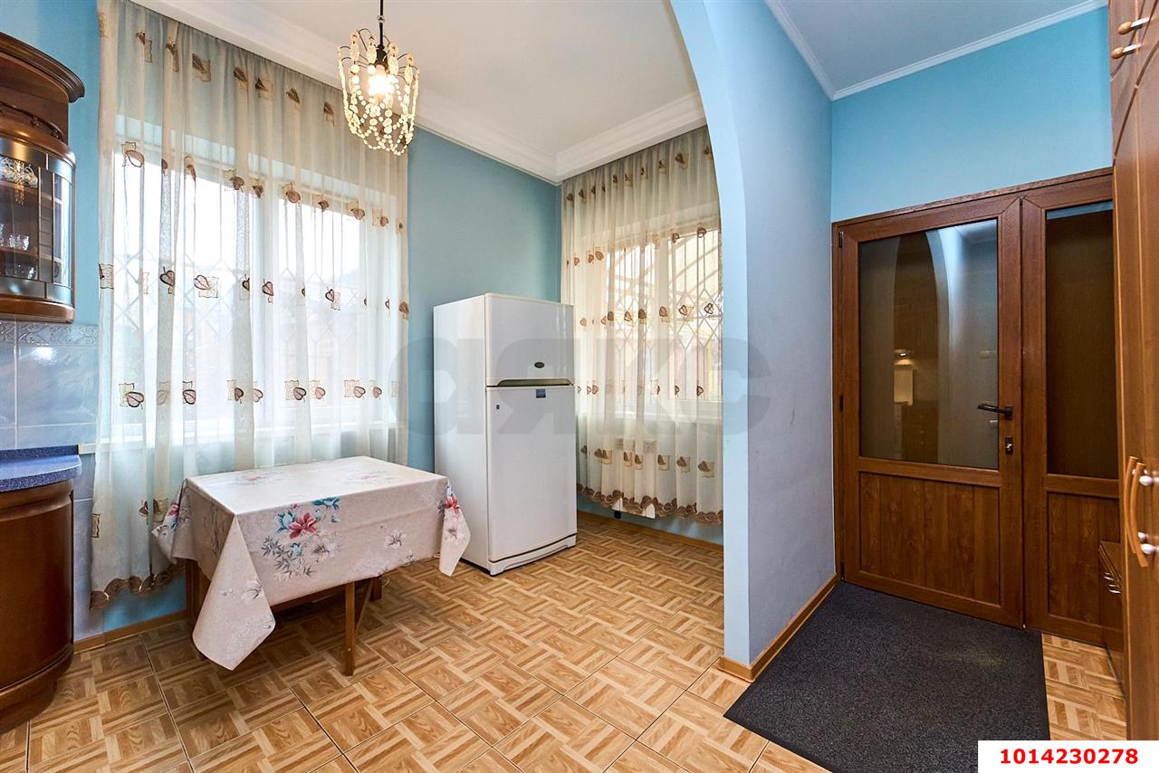Фото №6: Дом 129&nbsp;м² + 5.28&nbsp;сот., 2&nbsp;эт. - Краснодар, Западный внутригородской округ, мкр. Кожзавод, ул. Кропоткина, 12