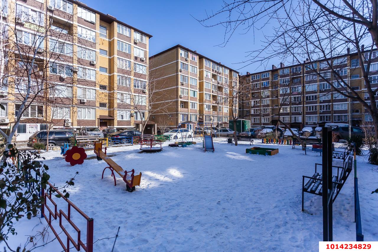 Фото №15: 1-комнатная квартира 41&nbsp;м², 6/6&nbsp;эт. - Краснодар, Прикубанский внутригородской округ, мкр. Музыкальный, ул. имени Сергея Есенина, 94