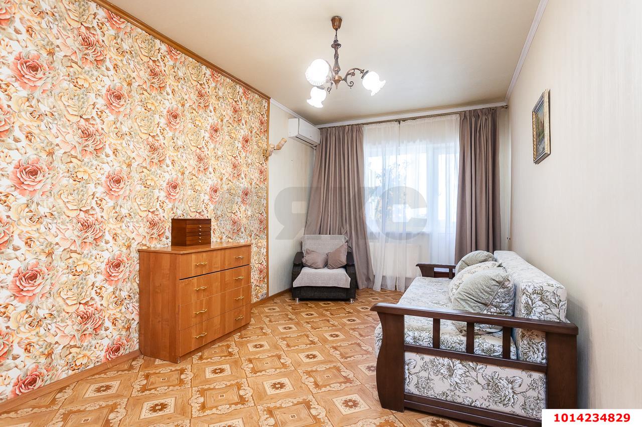 Фото №2: 1-комнатная квартира 41&nbsp;м², 6/6&nbsp;эт. - Краснодар, Прикубанский внутригородской округ, мкр. Музыкальный, ул. имени Сергея Есенина, 94