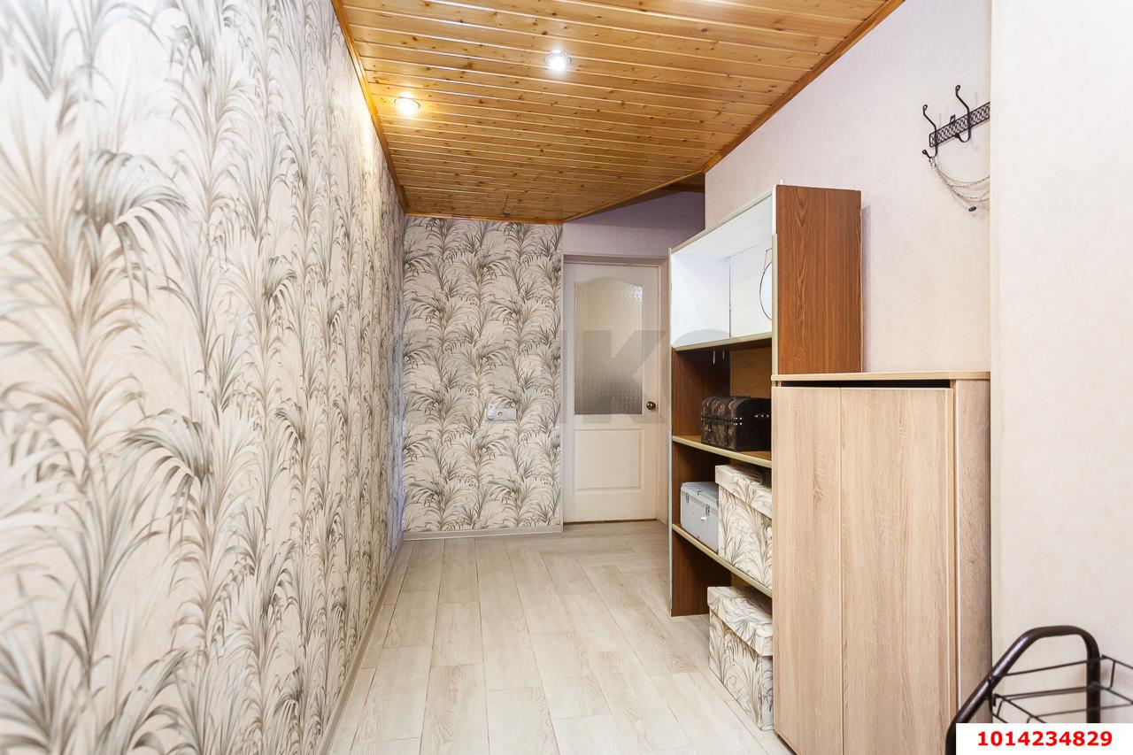 Фото №7: 1-комнатная квартира 41&nbsp;м², 6/6&nbsp;эт. - Краснодар, Прикубанский внутригородской округ, мкр. Музыкальный, ул. имени Сергея Есенина, 94