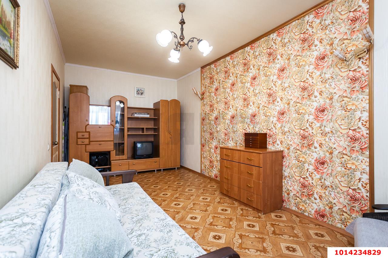Фото №4: 1-комнатная квартира 41&nbsp;м², 6/6&nbsp;эт. - Краснодар, Прикубанский внутригородской округ, мкр. Музыкальный, ул. имени Сергея Есенина, 94