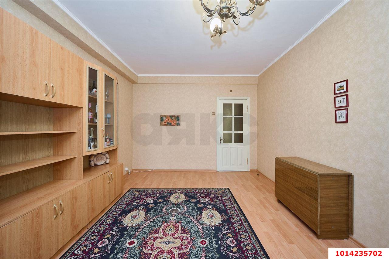 Фото №9: 3-комнатная квартира 127&nbsp;м², 13/15&nbsp;эт. - Краснодар, Западный внутригородской округ, мкр. Юбилейный, пр-кт Чекистов, 42
