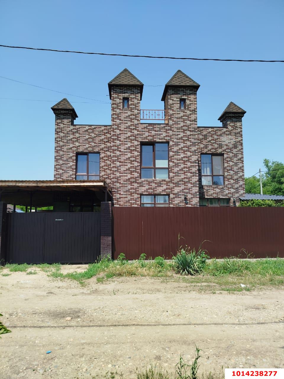 Фото №1: Дом 270&nbsp;м² + 8&nbsp;сот., 2&nbsp;эт. - Старокорсунская, Карасунский внутригородской округ, мкр. ДНТ Прибрежный, ул. 8-я Викторианская, 53