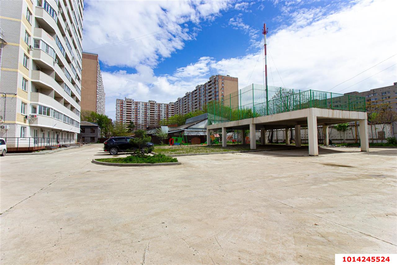 Фото №9: Торговое помещение 106&nbsp;м², 2&nbsp;эт. - Краснодар, Центральный внутригородской округ, мкр. Центральный, ул. Фабричная, 2