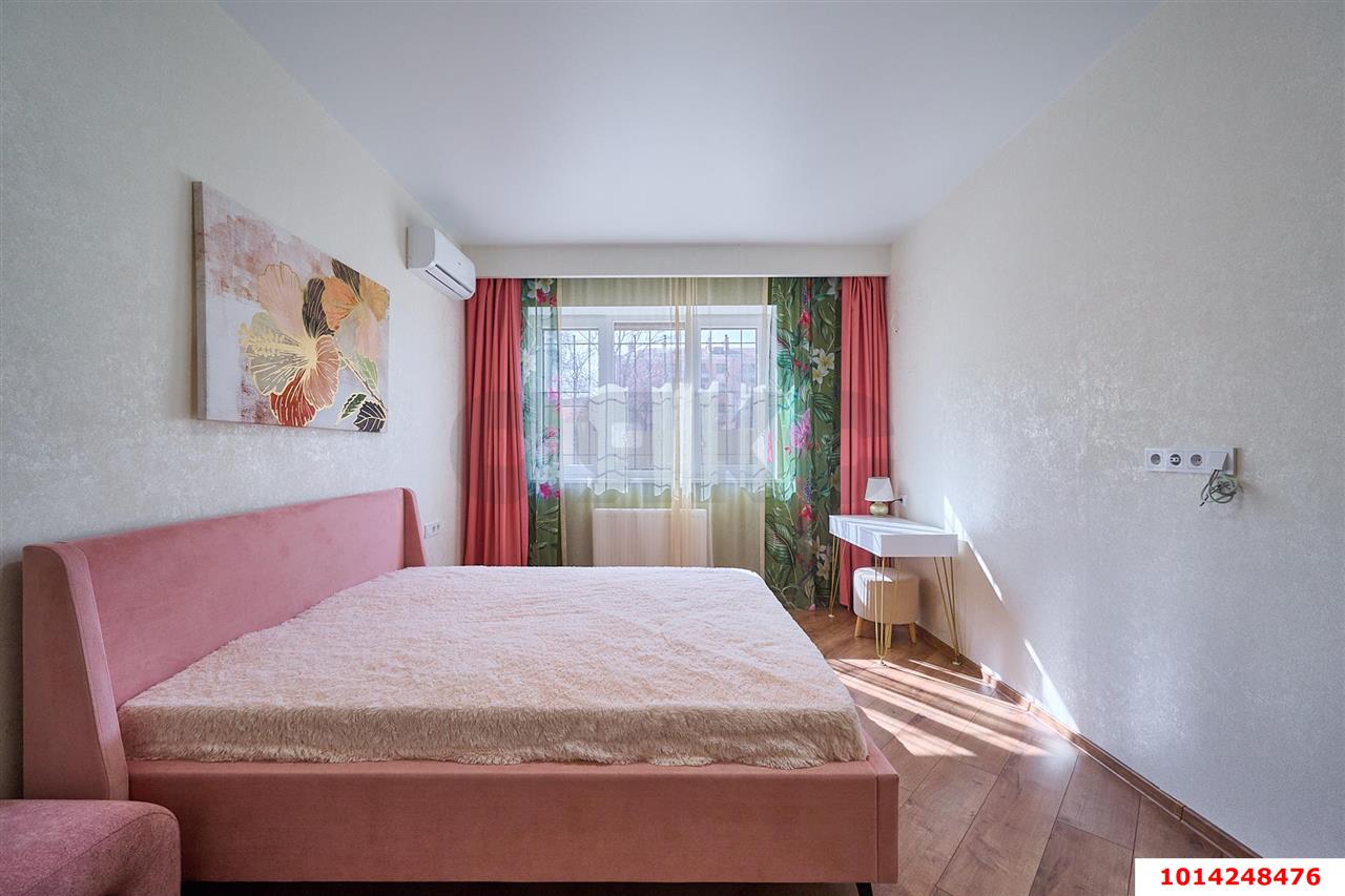 Фото №7: 2-комнатная квартира 81&nbsp;м², 1/19&nbsp;эт. - Краснодар, Западный внутригородской округ, ЖК Октябрьский, мкр. Центральный, ул. Октябрьская, 181/2к3