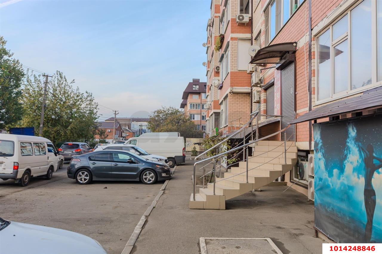 Фото №7: 1-комнатная квартира 40&nbsp;м², 2/5&nbsp;эт. - Краснодар, Прикубанский внутригородской округ, Калинино, мкр. Завод Радиоизмерительных Приборов, ул. 1 Мая, 338