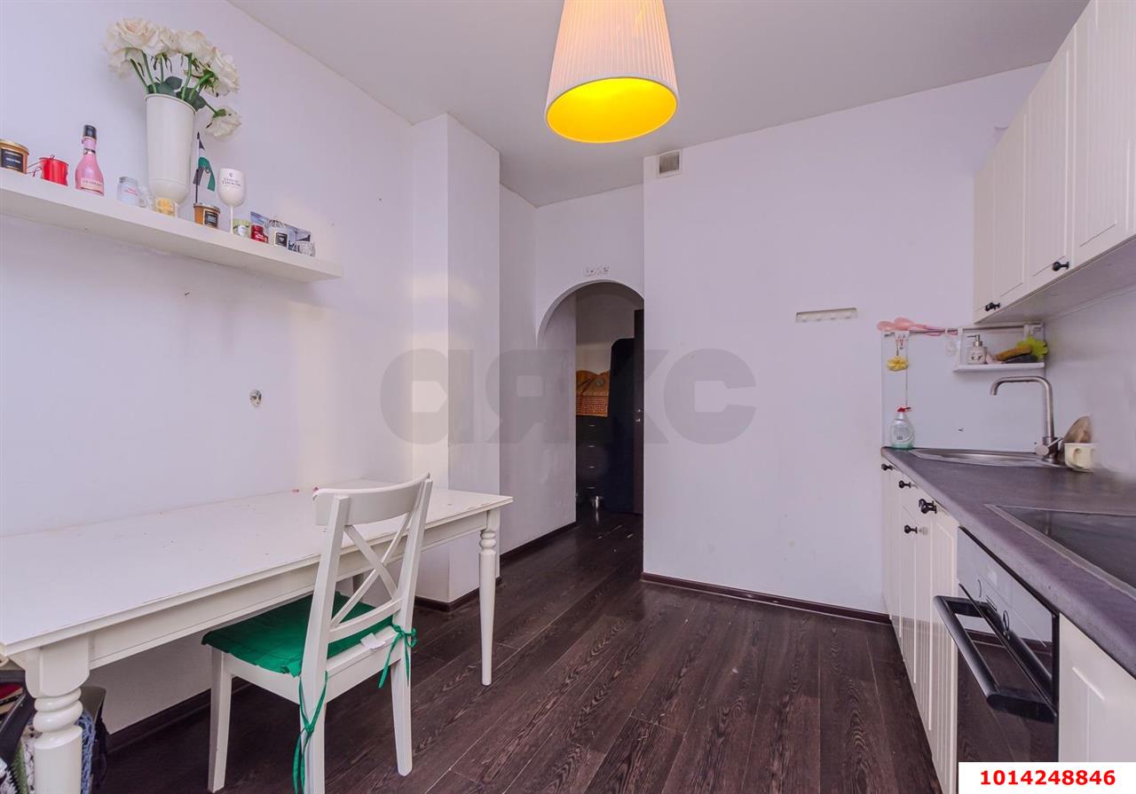 Фото №4: 1-комнатная квартира 40&nbsp;м², 2/5&nbsp;эт. - Краснодар, Прикубанский внутригородской округ, Калинино, мкр. Завод Радиоизмерительных Приборов, ул. 1 Мая, 338