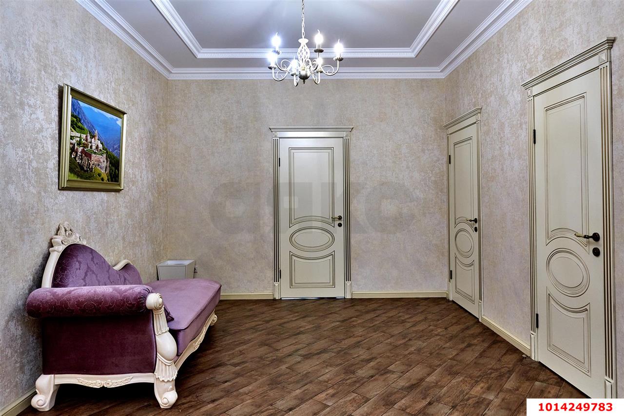 Фото №14: 3-комнатная квартира 160&nbsp;м², 4/20&nbsp;эт. - Краснодар, Западный внутригородской округ, мкр. Центральный, ул. Кубанская набережная, 37