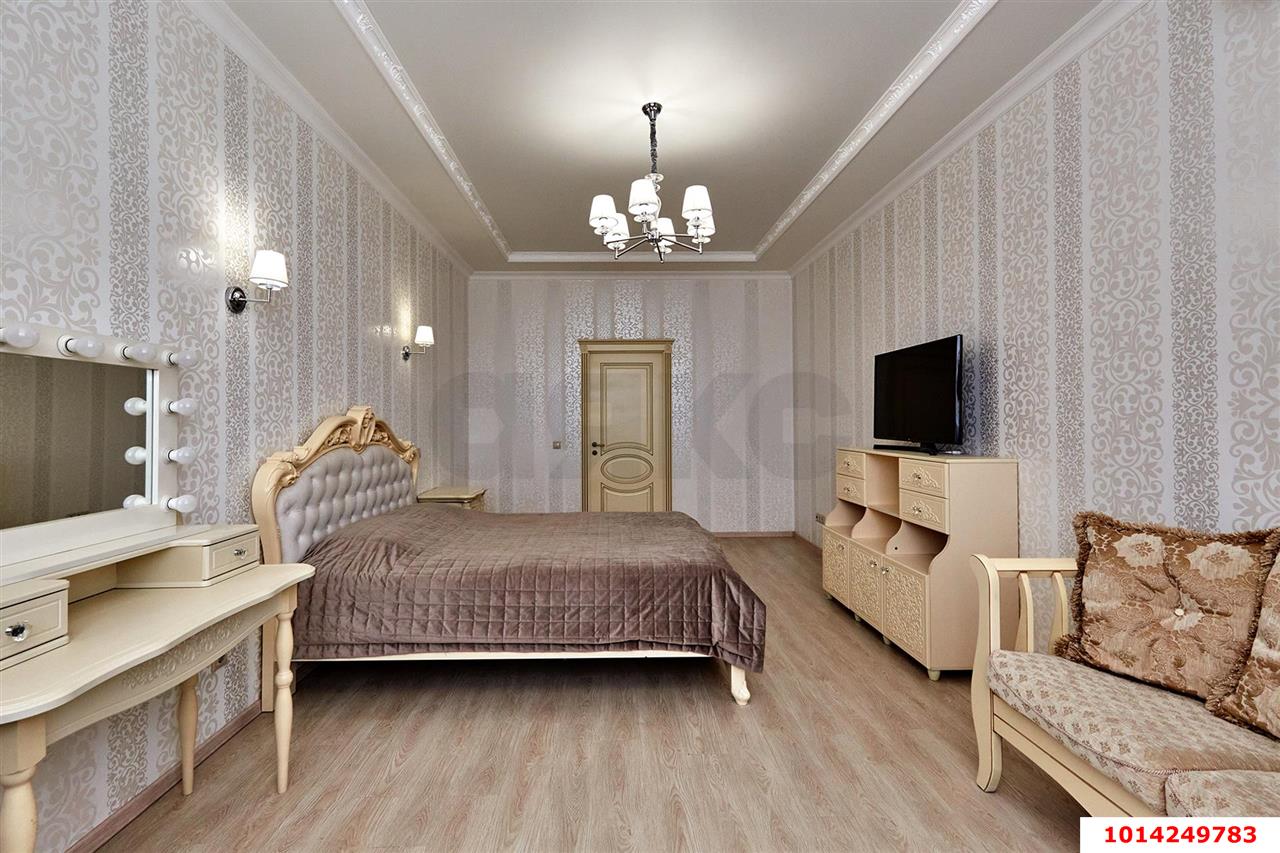 Фото №9: 3-комнатная квартира 160&nbsp;м², 4/20&nbsp;эт. - Краснодар, Западный внутригородской округ, мкр. Центральный, ул. Кубанская набережная, 37