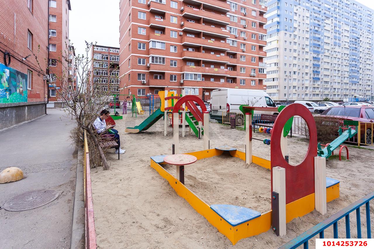 Фото №7: Студия 25&nbsp;м², 5/9&nbsp;эт. - Краснодар, Прикубанский внутригородской округ, Музыкальный, мкр. имени Петра Метальникова, ул. Петра Метальникова, 13
