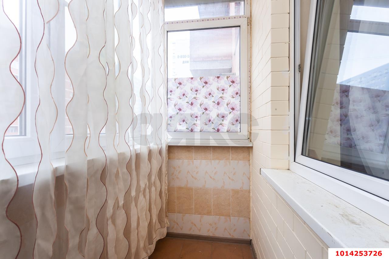 Фото №6: Студия 25&nbsp;м², 5/9&nbsp;эт. - Краснодар, Прикубанский внутригородской округ, Музыкальный, мкр. имени Петра Метальникова, ул. Петра Метальникова, 13