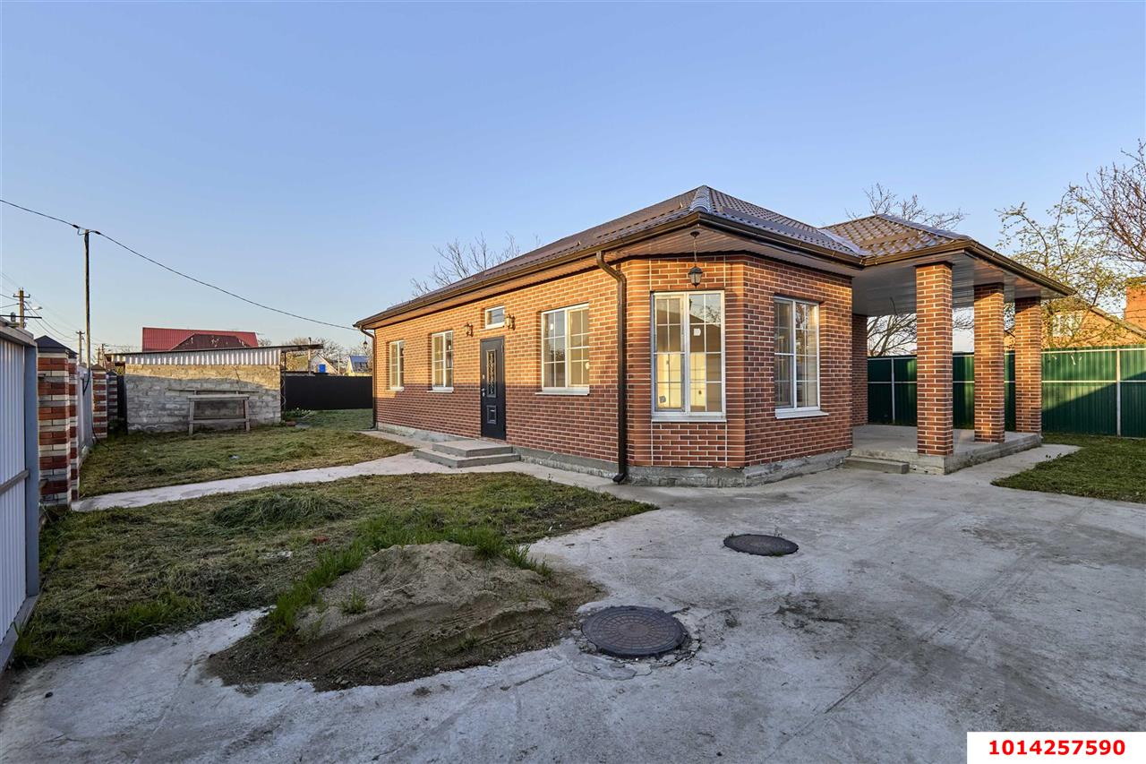 Фото №1: Дом 140&nbsp;м² + 4&nbsp;сот., 1&nbsp;эт. - Елизаветинская, Прикубанский внутригородской округ, ст Каравай, ул. Виноградная, 119