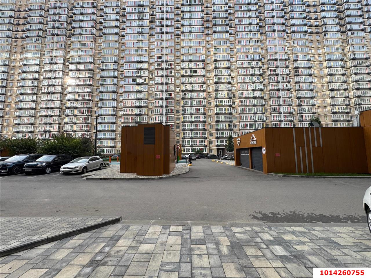 Фото №3: Торговое помещение 61&nbsp;м², 1/24&nbsp;эт. - Краснодар, Прикубанский внутригородской округ, мкр. ЖК Абрикосово, ул. имени Героя Георгия Бочарникова, 4к2