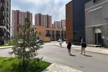Фото №1: Торговое помещение 44 м², 1/24 эт. - Краснодар, мкр. ЖК Абрикосово, ул. имени Героя Георгия Бочарникова, 4к2